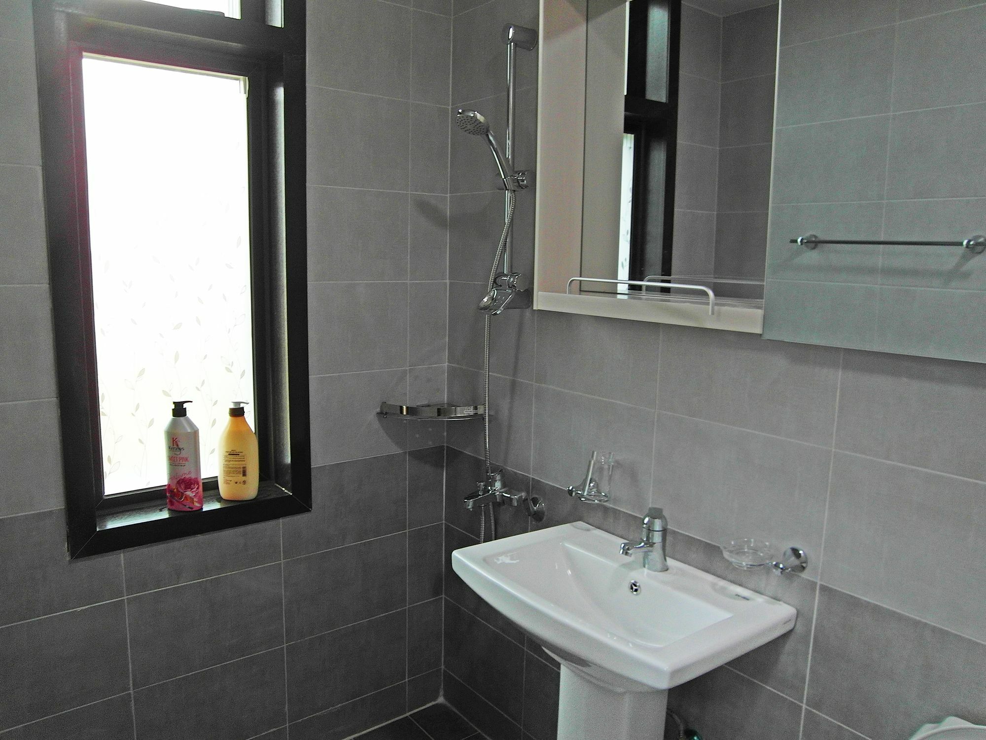 Leeon Guest House Incheon Exterior foto
